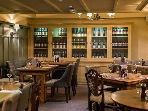 מלון Claughton The Fenwick Steak & Seafood Pub מראה חיצוני תמונה